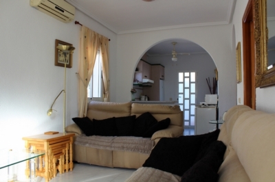 Bungalow - For rent - Ciudad Quesada - Alicante