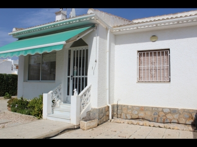 Bungalow - For rent - Ciudad Quesada - Alicante