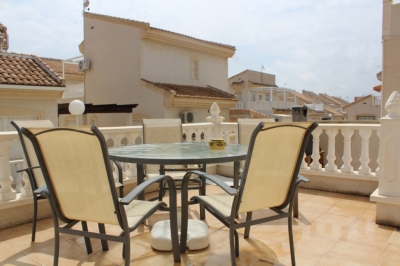 Villa - For rent - Ciudad Quesada - Alicante