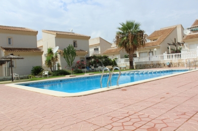 Villa - For rent - Ciudad Quesada - Alicante