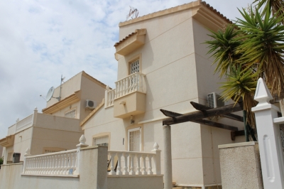 Villa - Alquiler - Ciudad Quesada - Alicante