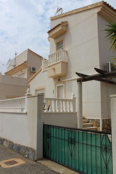 Villa - Alquiler - Ciudad Quesada - Alicante