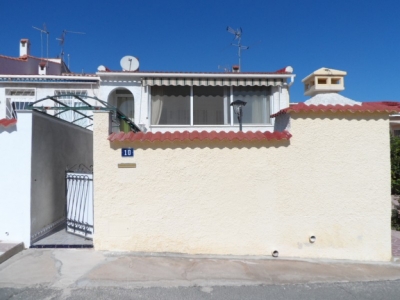 Bungalow - For rent - Ciudad Quesada - Alicante