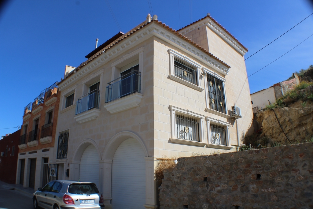 Casa adosada - En venta - Ciudad Quesada - Alicante