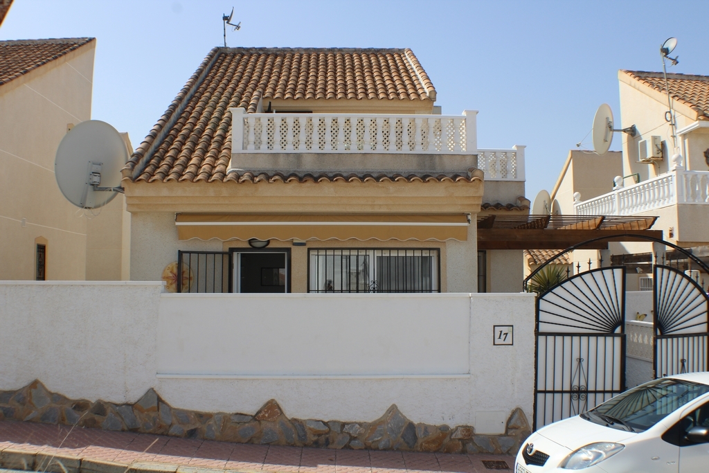 Townhouse - For sale - Ciudad Quesada - Alicante