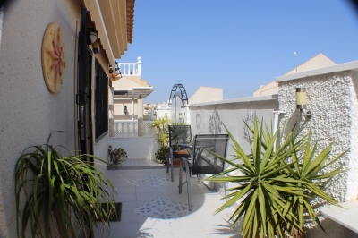 Townhouse - For rent - Ciudad Quesada - Alicante