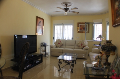 Villa - For rent - Ciudad Quesada - Alicante