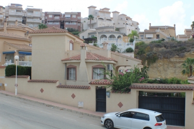 Chalet - For rent - Ciudad Quesada - Alicante