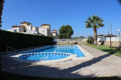 Chalet - For rent - Algorfa - Alicante