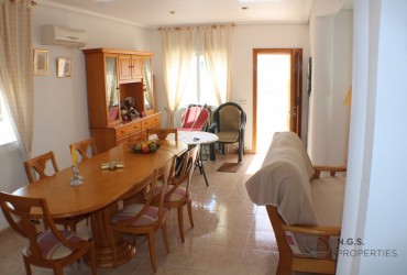 Chalet - For rent - Ciudad Quesada - Alicante