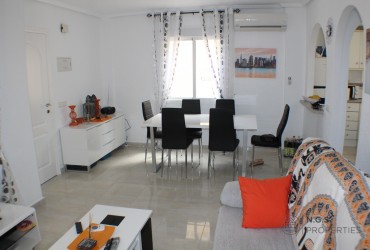 Chalet - For rent - Ciudad Quesada - Alicante