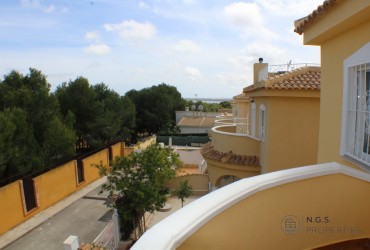 Chalet - For rent - Ciudad Quesada - Alicante