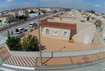 Chalet - For rent - Algorfa - Alicante