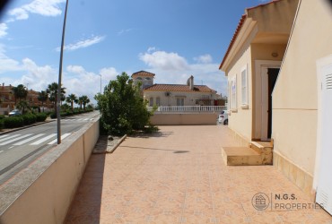 Chalet - For rent - Algorfa - Alicante