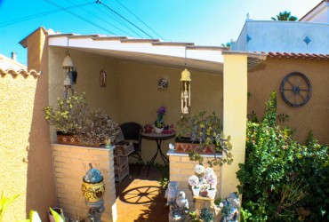 Villa - For rent - Ciudad Quesada - Alicante