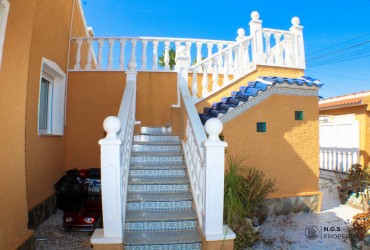 Villa - For rent - Ciudad Quesada - Alicante