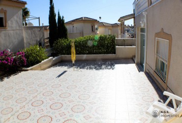 Chalet - For rent - Ciudad Quesada - Alicante