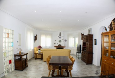 Villa - For rent - Ciudad Quesada - Alicante