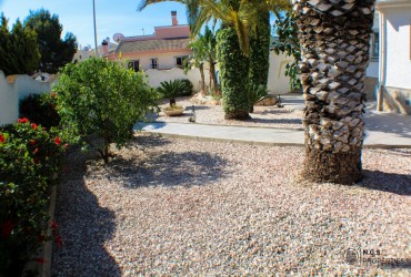 Villa - For rent - Ciudad Quesada - Alicante