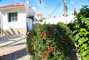 Villa - For sale - Ciudad Quesada - Alicante