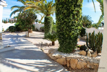 Villa - For rent - Ciudad Quesada - Alicante