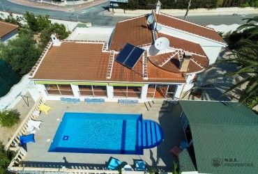 Villa - For rent - Ciudad Quesada - Alicante