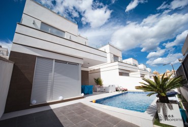 Villa - Alquiler - Ciudad Quesada - Alicante