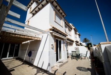 Bungalow - For sale - Torrevieja - Alicante