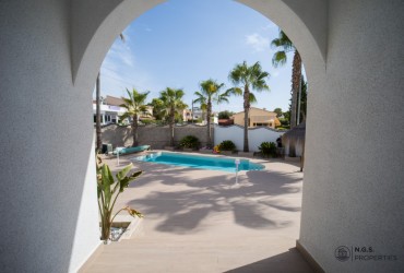 Villa - For rent - Ciudad Quesada - Alicante