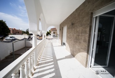 Villa - For rent - Ciudad Quesada - Alicante