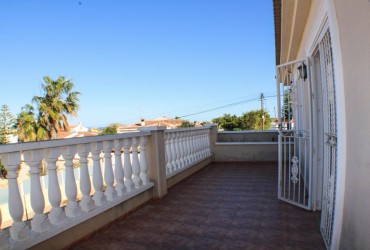 Villa - For rent - Rojales - Alicante