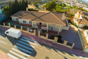 Villa - For rent - Rojales - Alicante