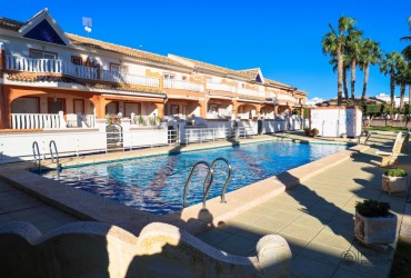 Corner house - For rent - Ciudad Quesada - Alicante