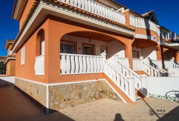 Corner house - For rent - Ciudad Quesada - Alicante