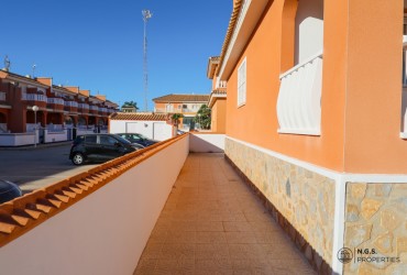 Corner house - For rent - Ciudad Quesada - Alicante