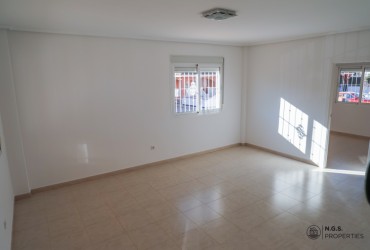 Corner house - For rent - Ciudad Quesada - Alicante