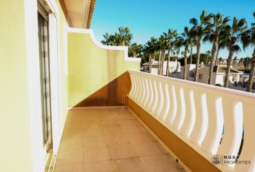 Corner house - For rent - Ciudad Quesada - Alicante