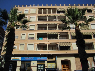 Apartment - For rent - Guardamar del Segura - Alicante